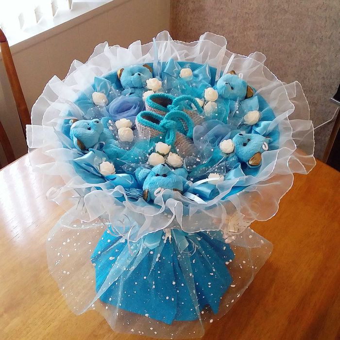 Игрушки в букете