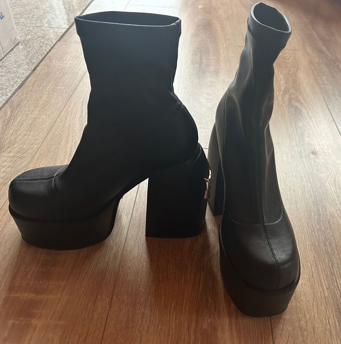 Naked wolfe боти sugar