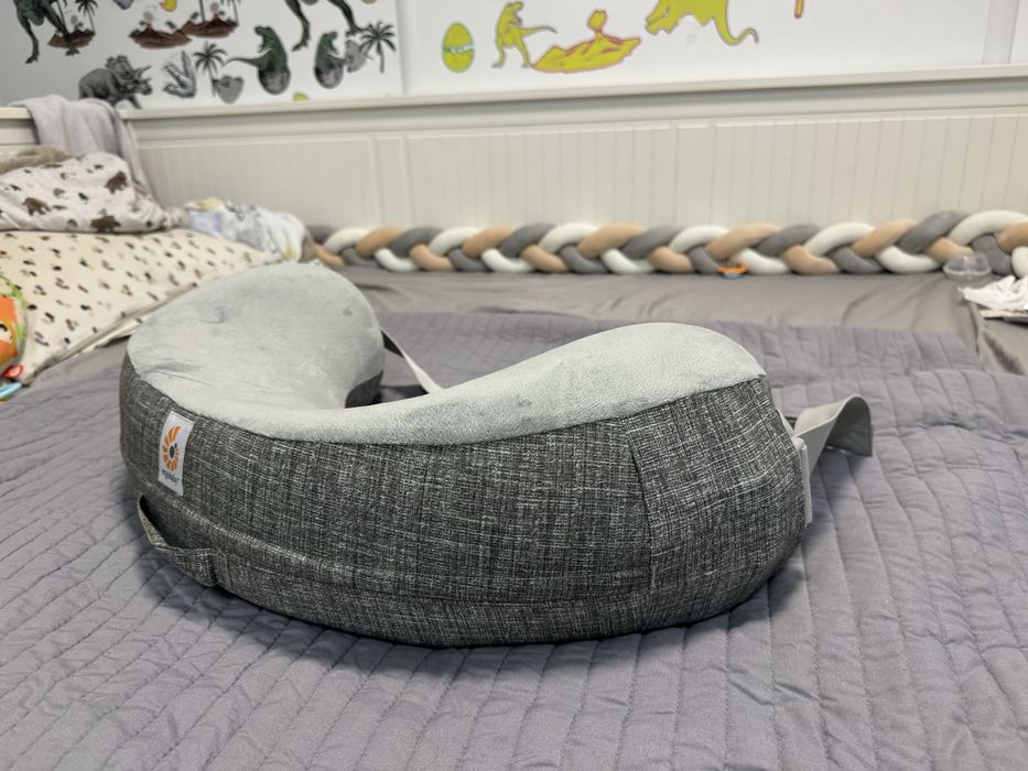 Perna alaptare multifunctionala Ergobaby NOUA