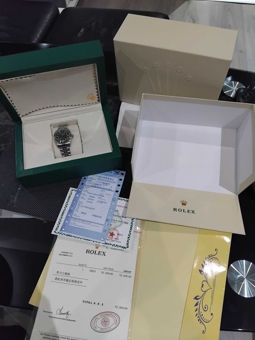 Часовник ролекс нов