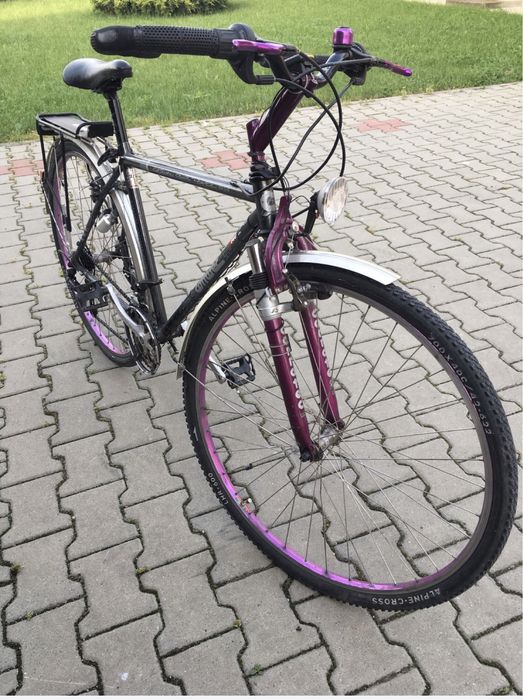 bicicleta de strada full aluminiu roti pe 28