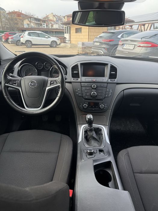 Opel insignia 1.8 бензин