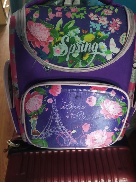 Школьный рюкзак для девочки