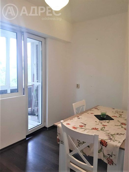 Гарсониера, Здравец Изток, 38 кв.м., ет. 4/5, обзаведена, с подобрения
