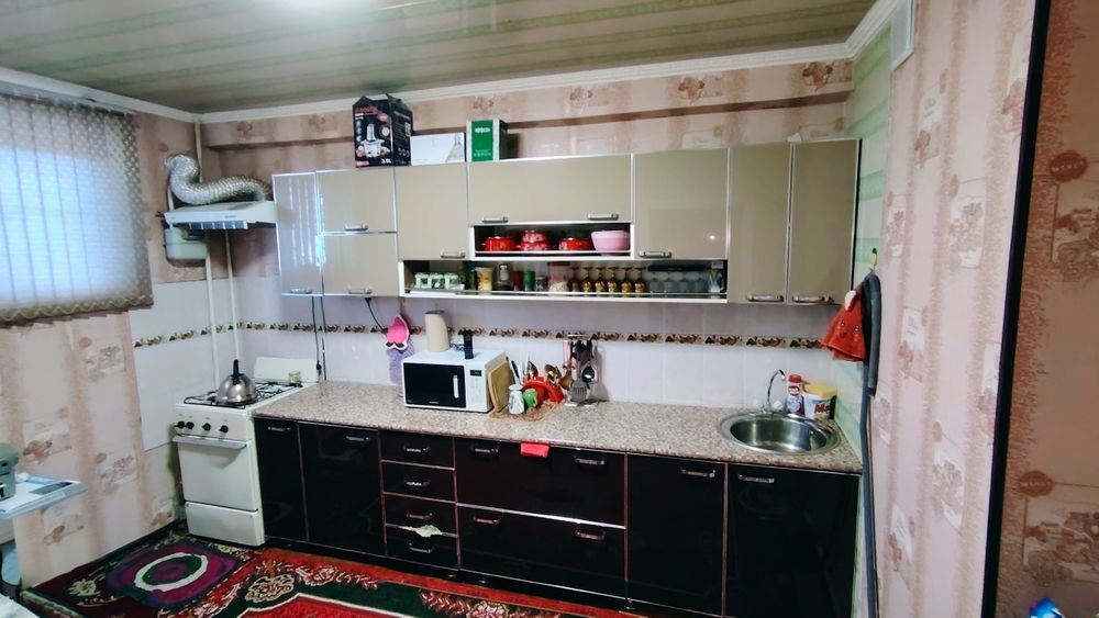 Продаётся 2-х квартира в трехлеснике