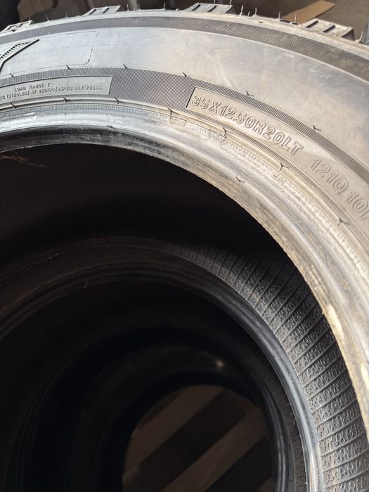 Продават се 285/55/20