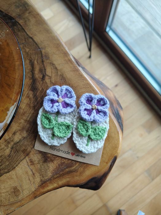 Ръчно плетени детски фиби
