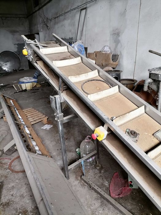 Продавам лента за зеленчуци