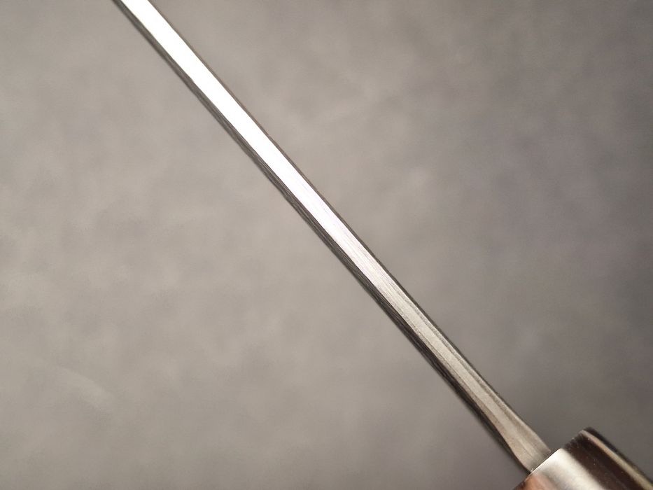 Ловен нож от дамаска стомана VG10 с кожена кания