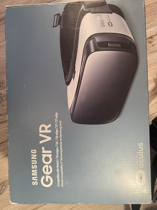 Samsung Gear VR виртуальные очки