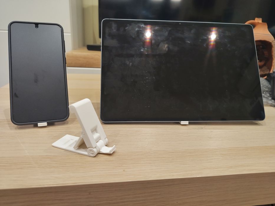 3d принт стойка за телефон и таблет