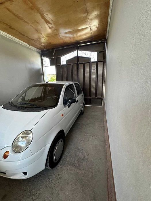 Matiz avtomobili sotiladi