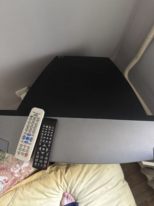 Продам телевизор тошиба