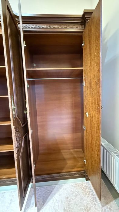 Спальный гарнитур в хорошем состоянии