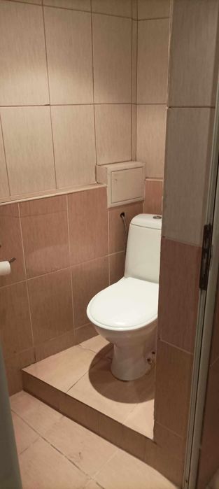 Дава се под наем Заведение в Пловдив, Център - 200 кв.м за 900 € - Снимка #6