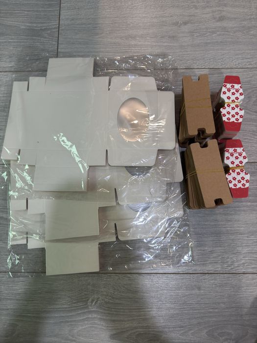 Маниста и опаковки