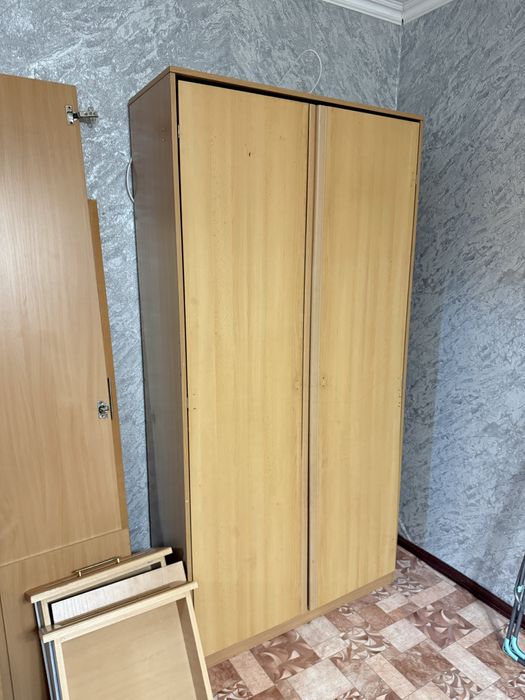 Отдам даром шкафы