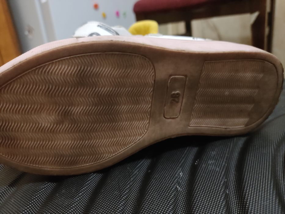 кроссовки на девочку