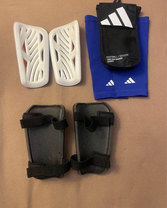 Vand aparatorii fotbal copii de la Adidas marimea S