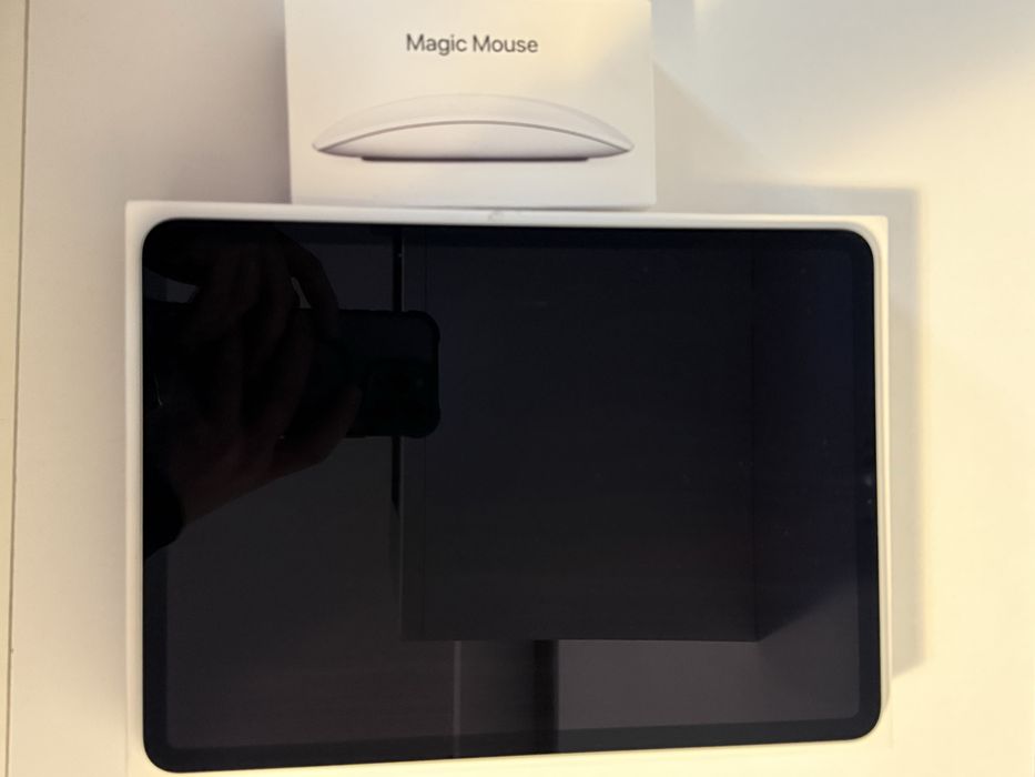 iPad Pro M1 11” 256GB – IMPECABIL + cutie