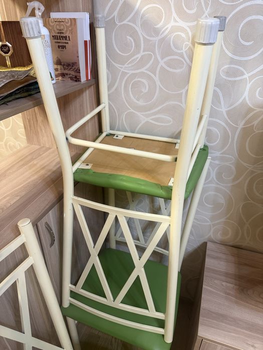 Стульчики 4 штук