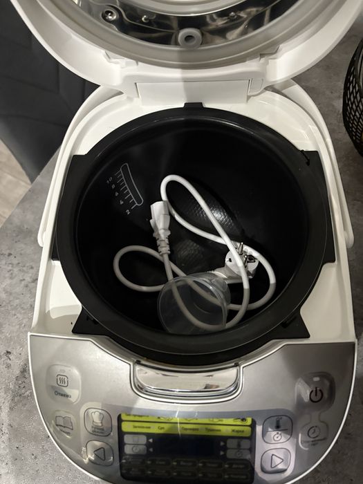 Продам мультиварку