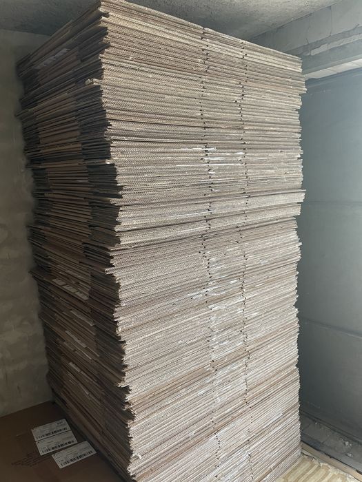 Продам картонные 60/40/40
