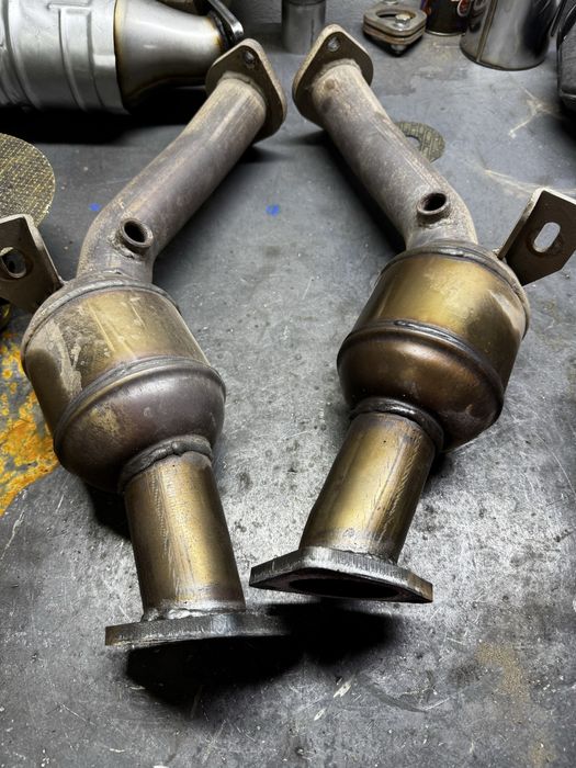 Пламегасители на двигатель Vq35de