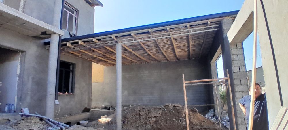 Uchastuchaska 2.4 sotik sotiladi 2 etaj padval borsuv gaz elektr xamma