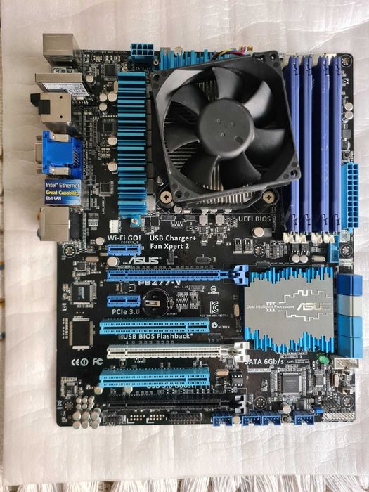 Placa de baza Asus  P8Z77 V  + E3 1230 ( echiv. i7)  + 16gb ddr3 socket LGA 1155