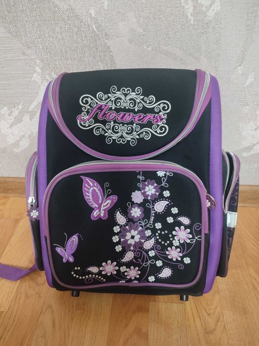 Рюкзак школьный. Для девочки