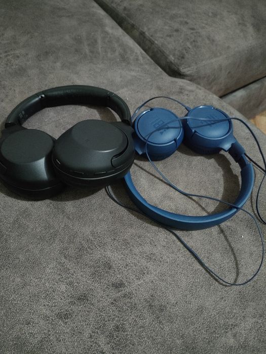 Продам наушники Sony