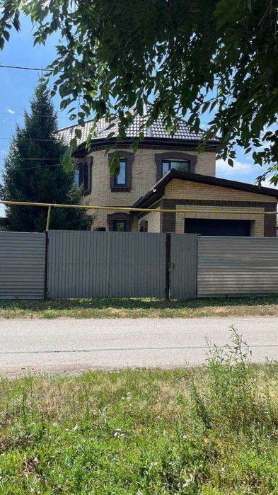 Дом, 263м², участок 5 сот.