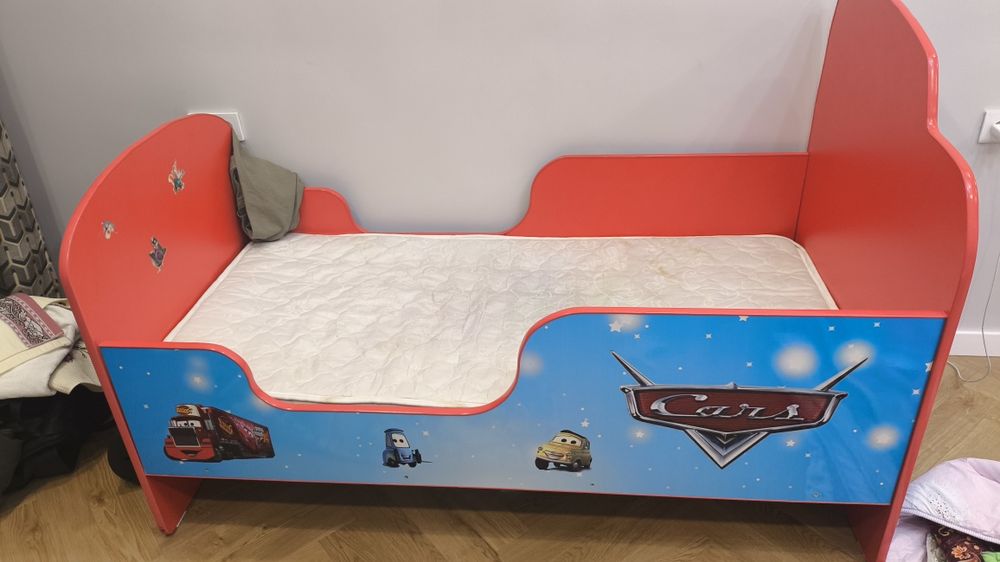 Кровать детский  .