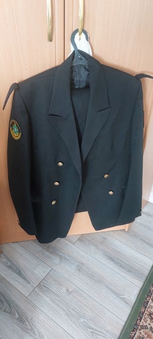 Одежда мужская полиция