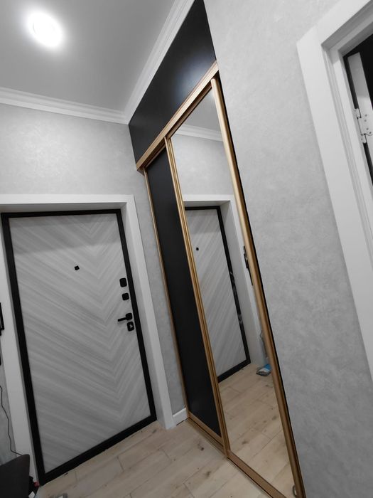 Шкаф для прихожей купе