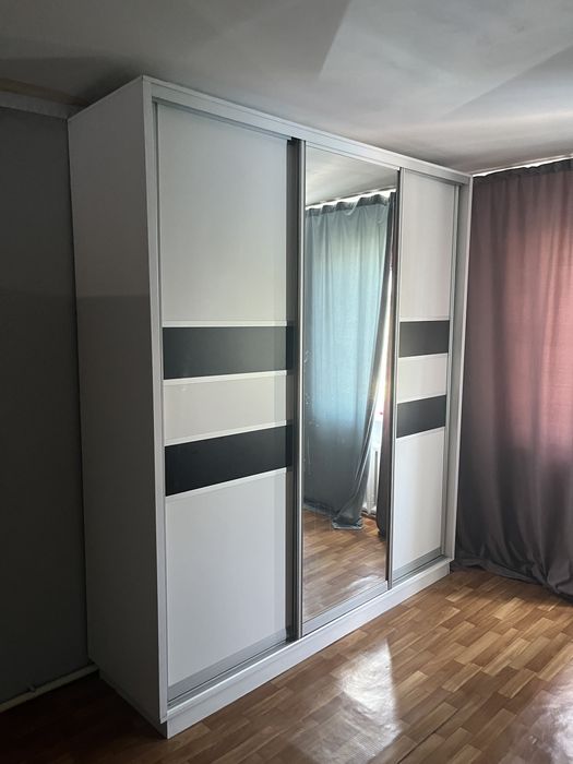 Продам шкаф в спальню