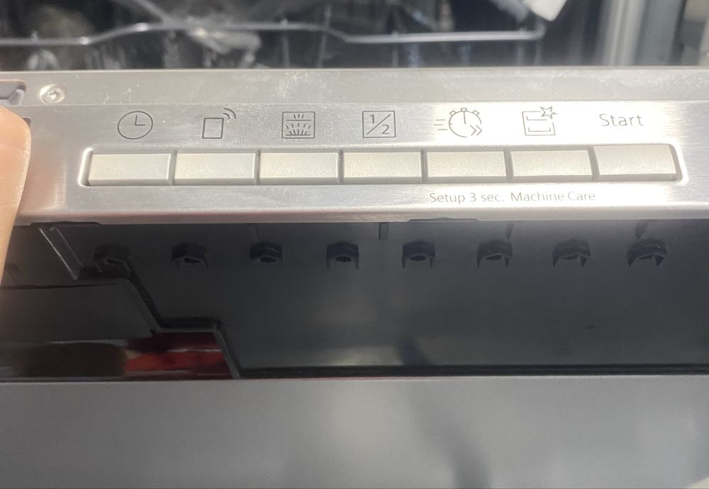 Съдомиялна за пълно вграждане SIEMENS iQ300 SX63EX04TE, 13 комплекта