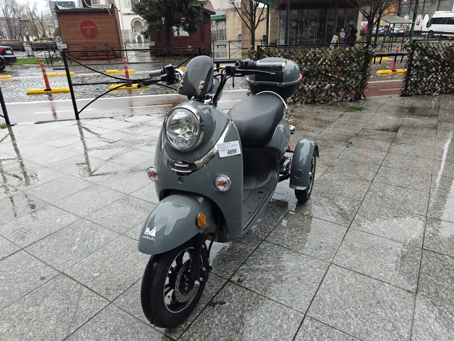 Tricicleta Electrica Fara Permis, 2 locuri, Motor 800W, 60V -20 Amperi