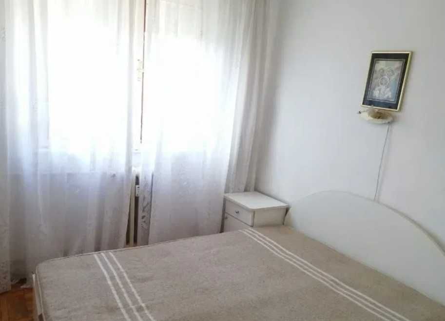 Дава се под наем Тристаен апартамент в Пловдив, Мараша - 90 кв.м за 306 € - Снимка #2