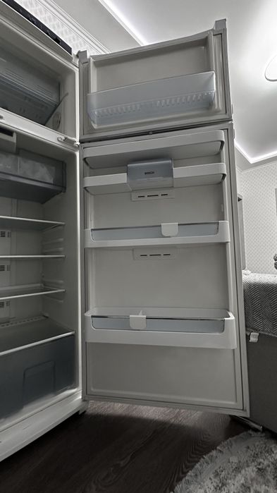 Холодильник Bosch
