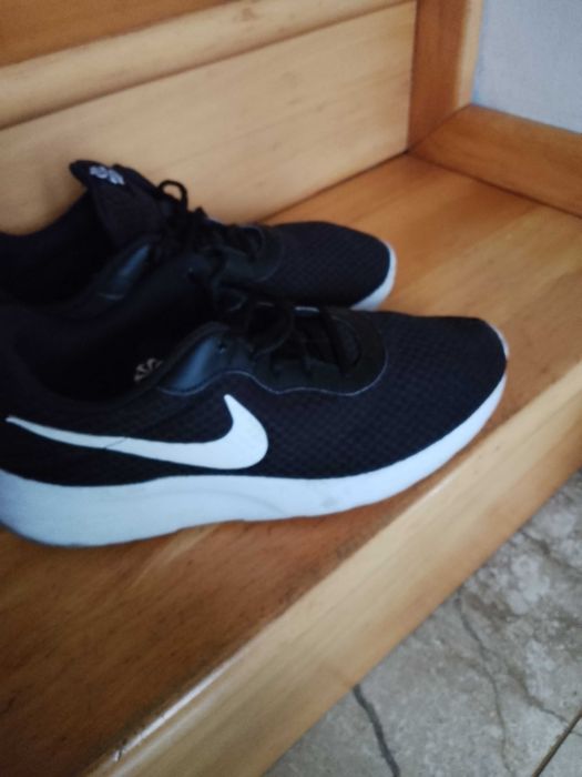 Adidași Nike mărimea 44