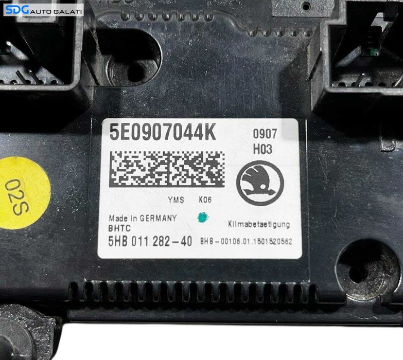 Climatronic Panou Comanda AC Clima cu Incalzire in Scaune si in Parbriz Skoda Octavia 3 2013 - 2017 Cod 5E0907044K [L6096]