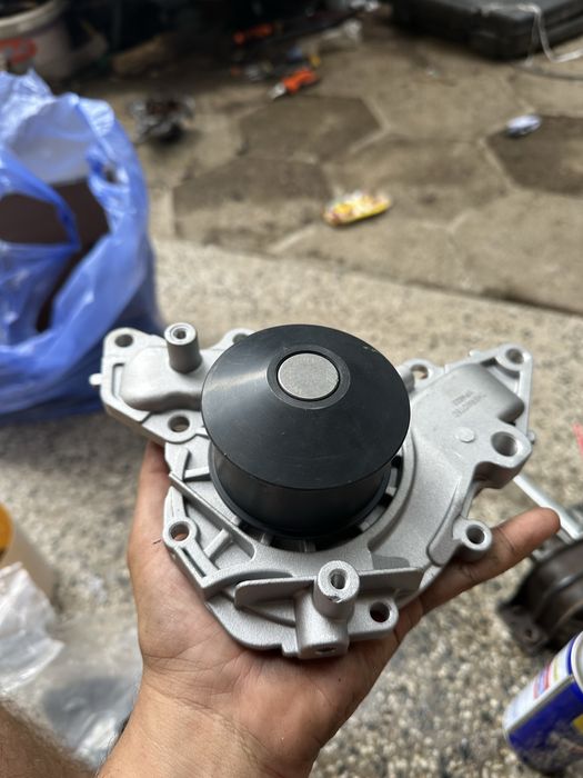 Chrysler stratus 2.5 цял за части работещ цената се коментира