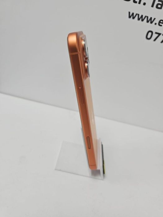 Telefon mobil Apple iPhone 17 Pro Max, 256GB, 5G, Cosmic Orange -B-