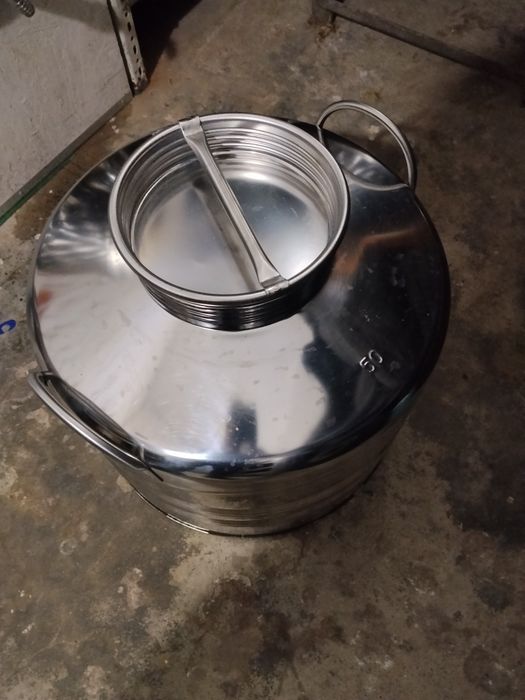 Bidoane inox și butoaie !