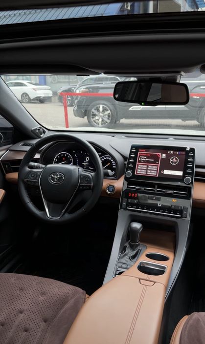 Toyota Avalon Limited full