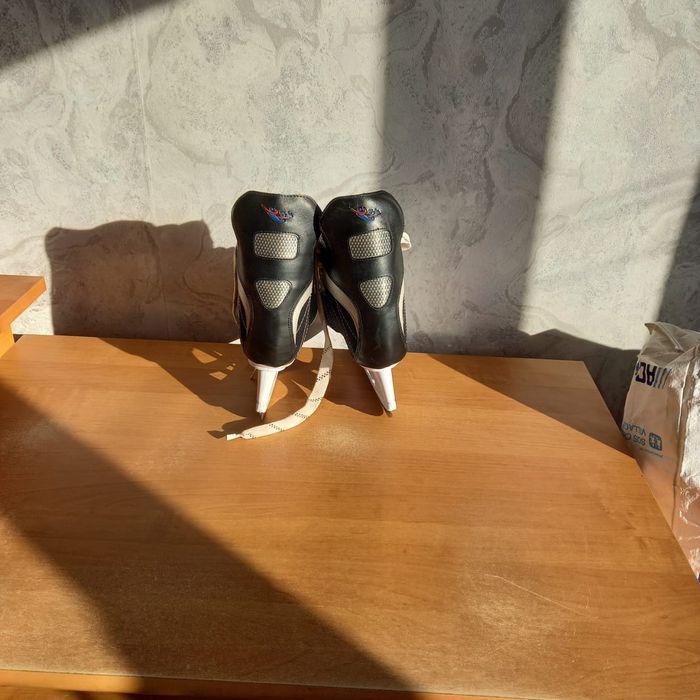 Коньки 42 размер