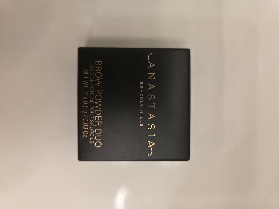 Anastasia Beverly Hills
Brow Powder Duo
пудра за вежди