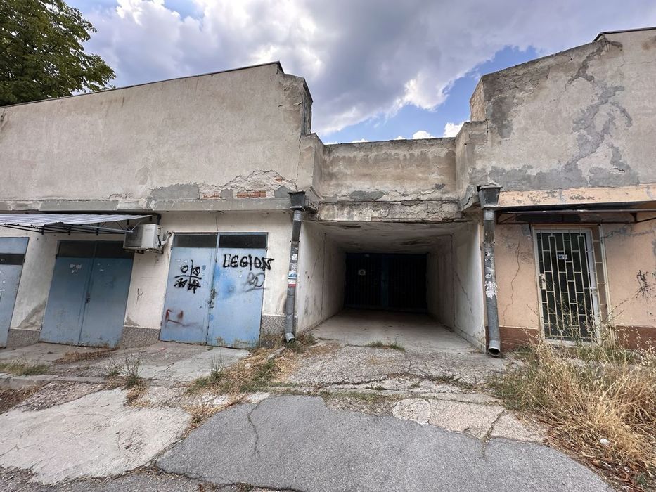 Продава се Гараж / Паркомясто в Плевен, Дружба 2 - 17 кв.м за 706 €/кв.м - Снимка #3